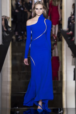 Versace - Αποκαλυπτικές Καμπύλες - Haute Couture - VESPER gr Magazine