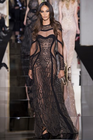 Versace - Αποκαλυπτικές Καμπύλες - Haute Couture - VESPER gr Magazine