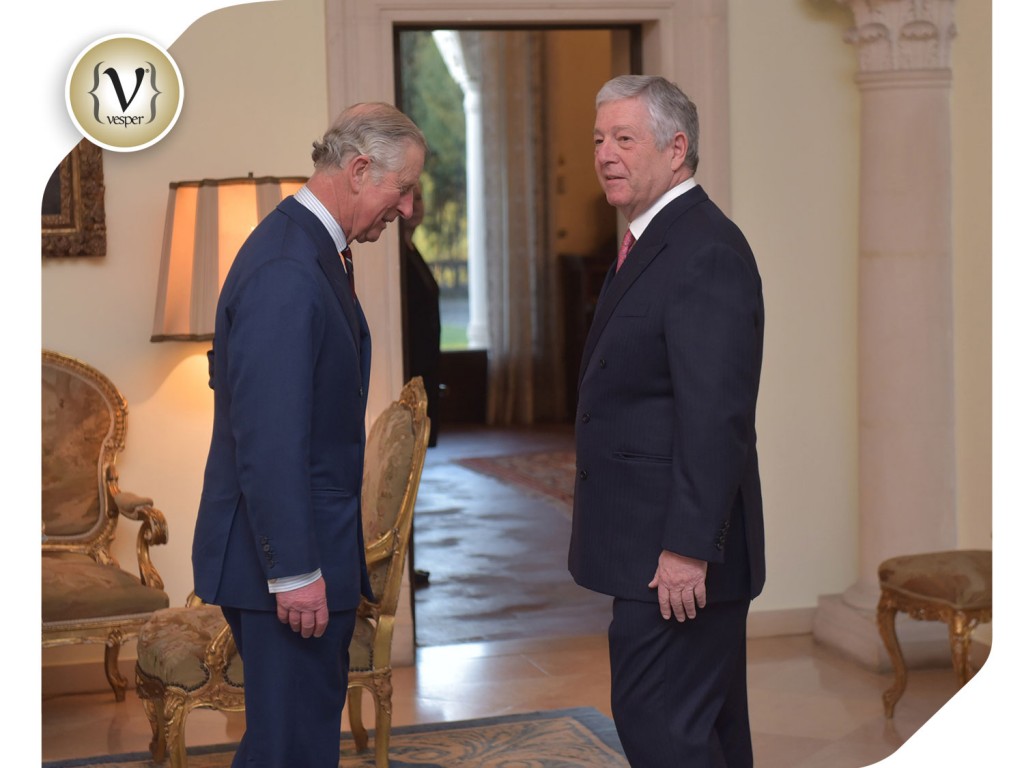 O-prigkipas-Karolos-sto-Basiliko-Palati-tis-Oualias - VESPER gr Magazine