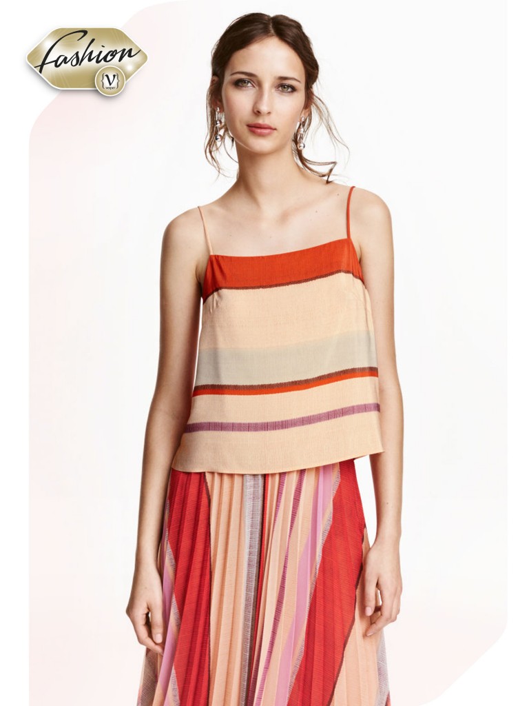 Top Street Style Look from Fashion Weeks - VESPER gr Magazine