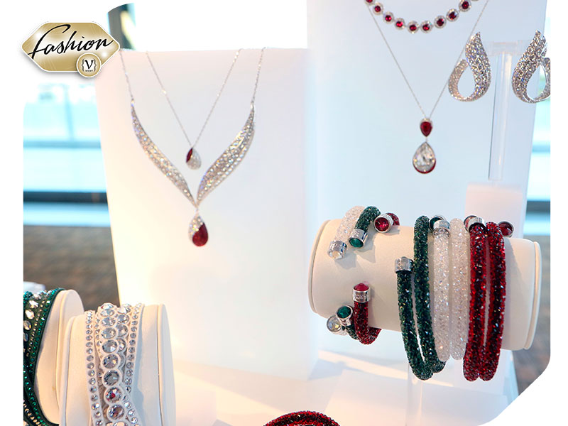 Sneak Peek @Swarovski Crystal Galaxy Collection - VESPER gr Magazine