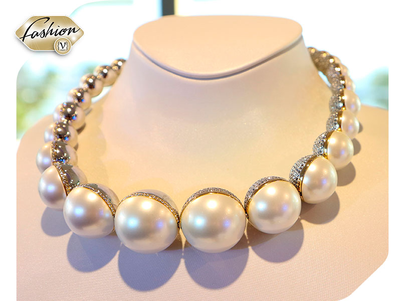 Sneak Peek @Swarovski Crystal Galaxy Collection - VESPER gr Magazine