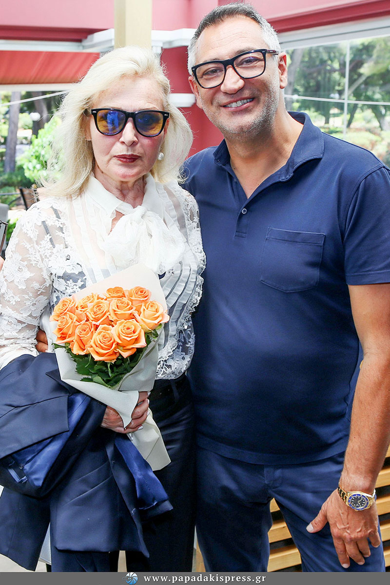 Lunch στο Mezzaluna προς τιμήν της Διευθύντριας της Πινακοθήκης