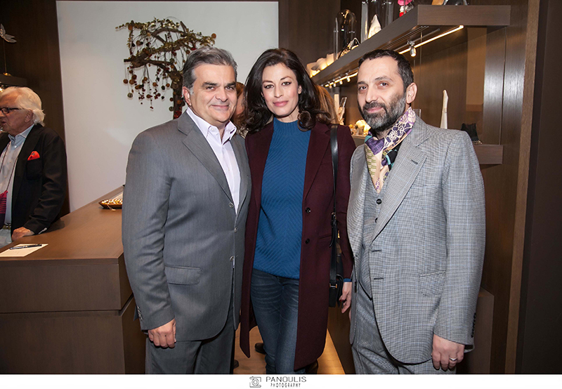 Art Bazaar για την ενίσχυση των Παιδικών Χωριών SOS - Evripides Art Gallery - VESPER gr Magazine