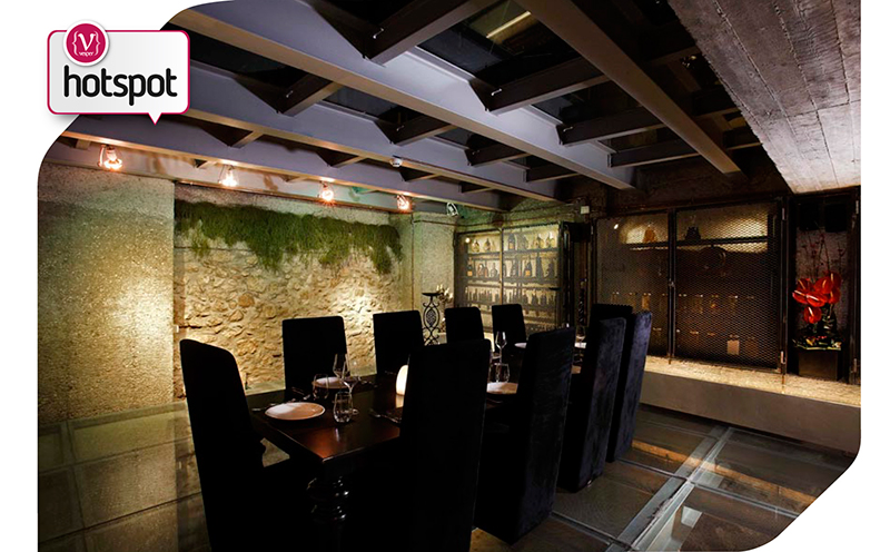 εστιατόριο "Επτά 7" (Ερμού 119 & Άστιγγος 10) - hot spots - VESPER gr Magazine