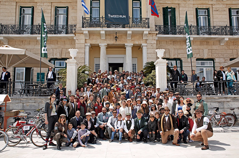 Ολοκληρώθηκε με επιτυχία το 4ο Tweed Run στις Σπέτσες