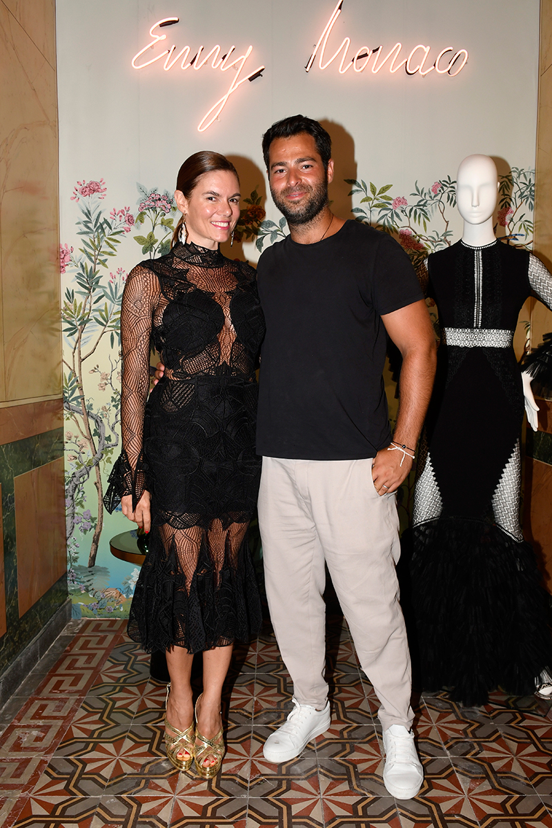 Ο Jonathan Simkhai στο Concept Pop-Up Store ENNY MONACO στη Μύκονο