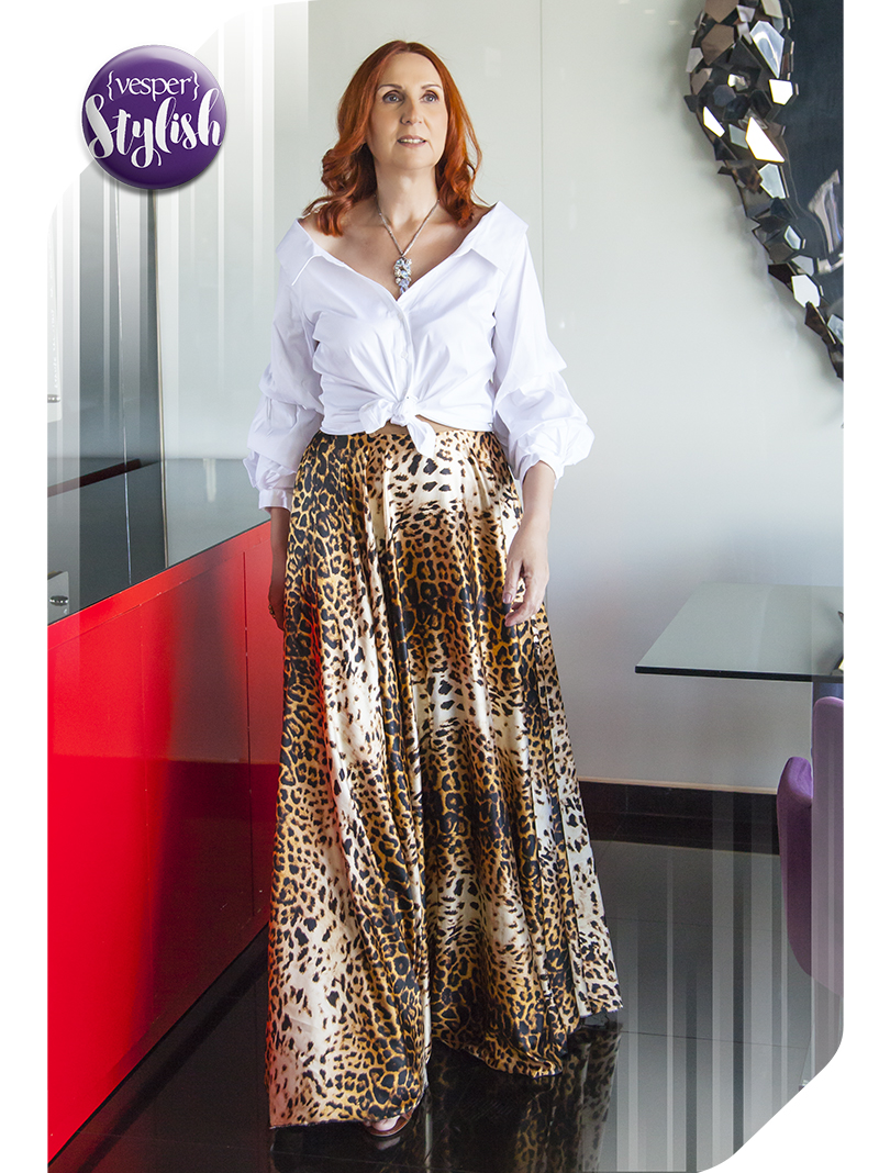 Vesper Stylish - Sophisticated Animal Print