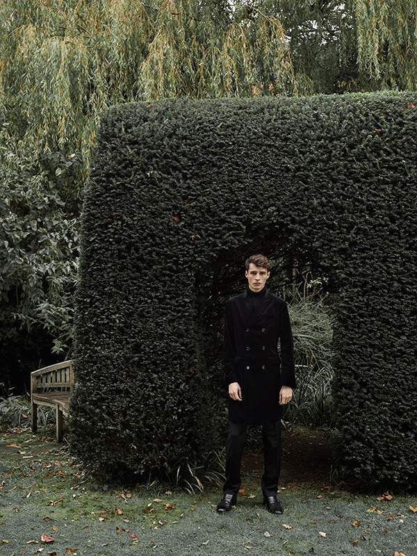 Evening Whispering από την Massimo Dutti