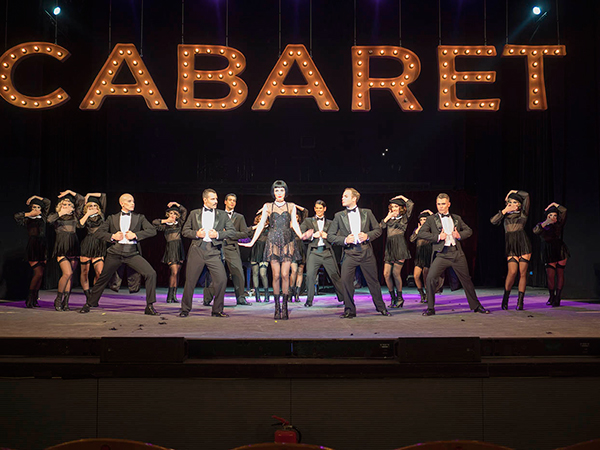 Παράταση Παραστάσεων για το Cabaret