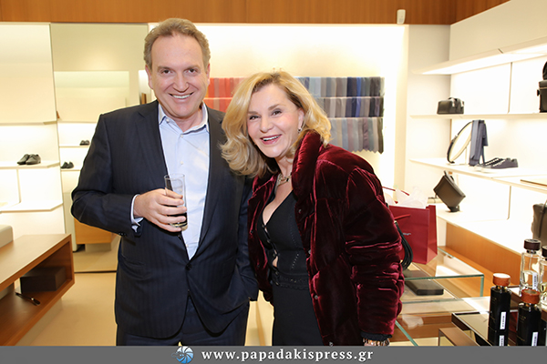 Το νέο άρωμα AMO στη boutique SALVATORE FERRAGAMO