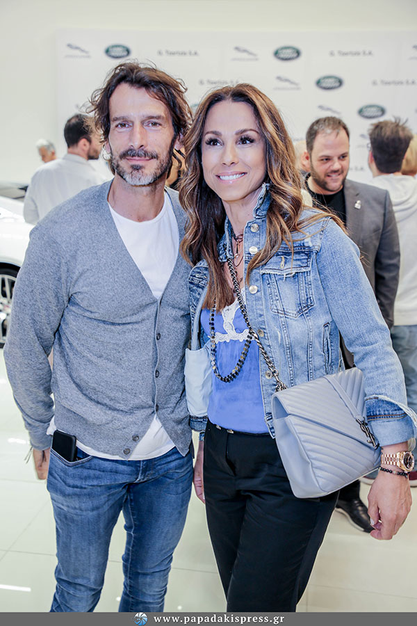 Λαμπερά εγκαίνια του ανακαινισμένου καταστήματος της εταιρείας Tzortzis S.A.