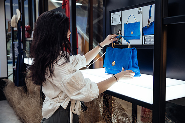 Utopia @ Golden Hall