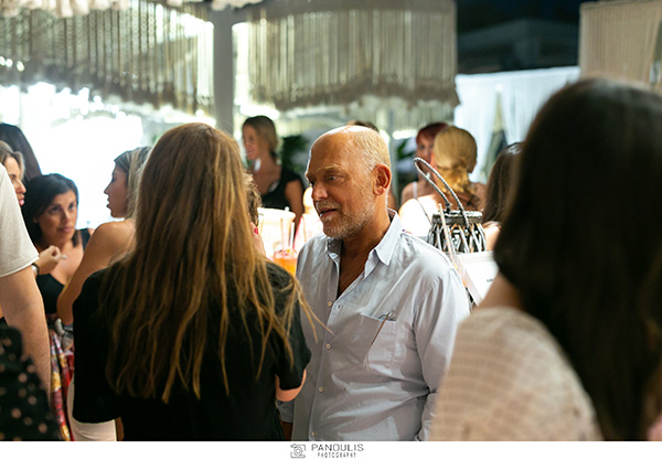 Astir Beach Bar. Sunset party για το Grand Opening