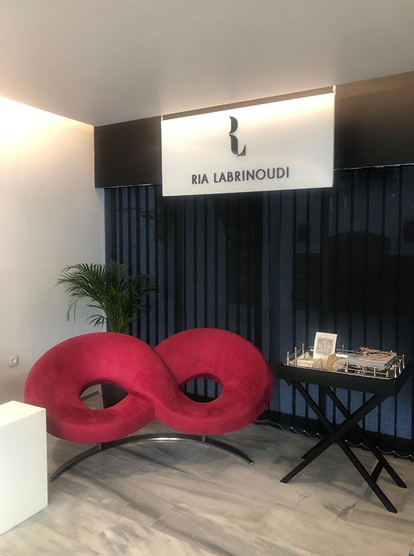 Το νέο της showroom της Ria Labrinoudi στην καρδιά του Κολωνακίου.
