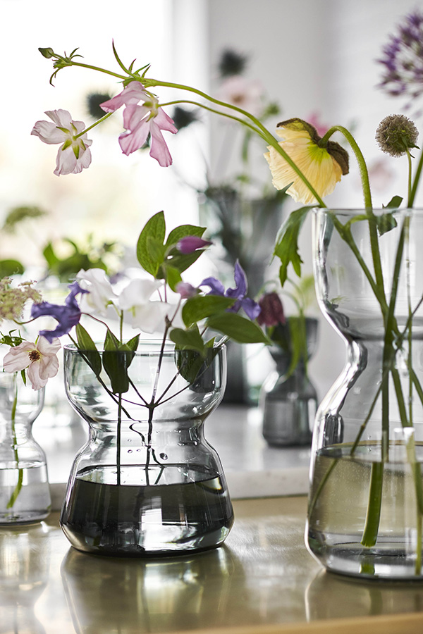 Νέα εργονομική σειρά OMTÄNKSAM από την ΙΚΕΑ για πιο εύκολη καθημερινή ζωή στο σπίτι για όλους