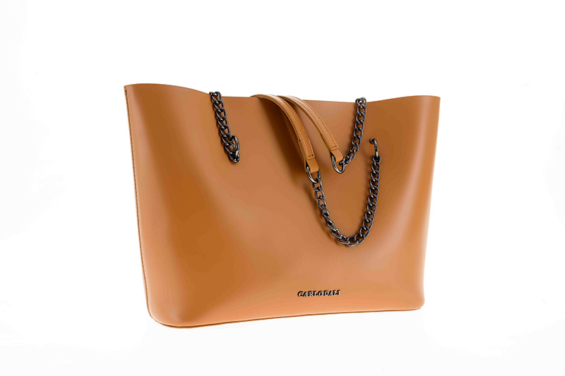 CARLO DALI LONDON Οι δερμάτινες τσάντες που θα λατρέψεις!