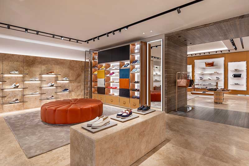 TOD’S: η νέα Boutique άνοιξε τις πόρτες της στο κέντρο Αθήνας
