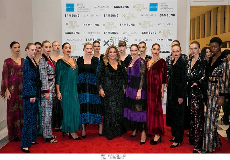 Εντυπωσιακά Fashion Shows και μια εμφάνιση έκπληξη είχε η 2η μέρα της 29ης AXDW!