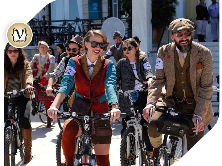 Ορθοπεταλιές με Tweed αμφίεση στις Σπέτσες! 