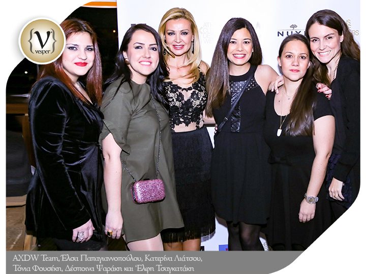 Λαμπερό Christmas Fashion Party από την Εβδομάδα Μόδας