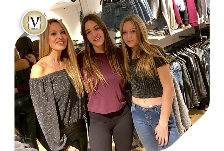 Η Αννίτα Ναθαναήλ με τις κόρες της στη Subdued