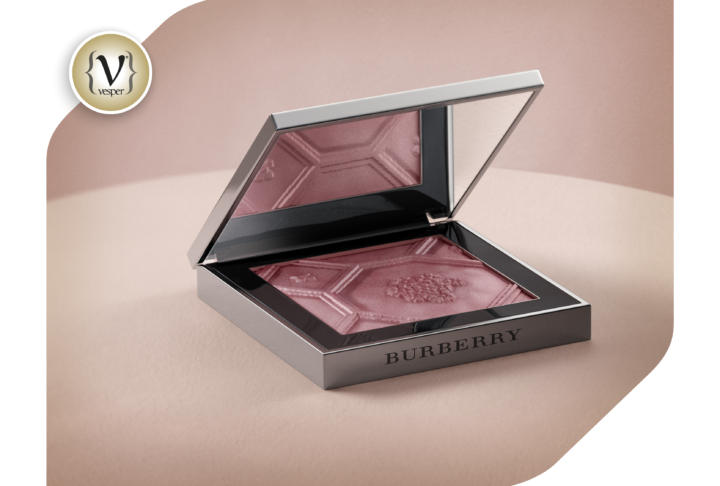 Retro διάθεση από τον Οίκο Burberry