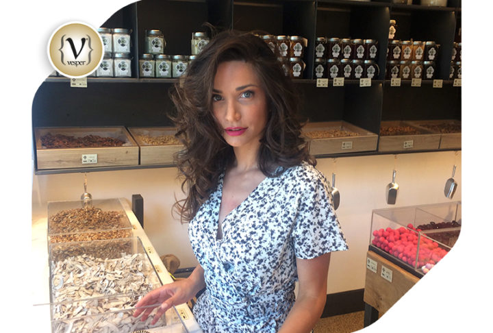 Η Κατερίνα Γερονικολού στο κατάστημα “Era” στη Γλυφάδα