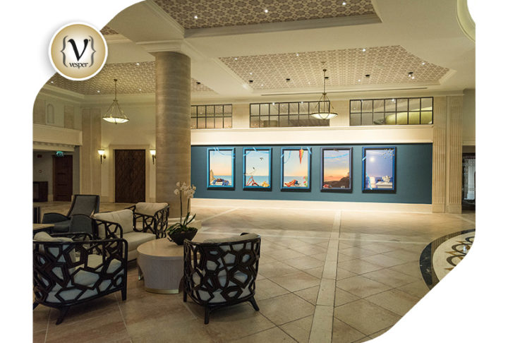 Ο Αχιλλέας Δρούγκας μεταμορφώνει το lobby του ξενοδοχείου Elysium στην Πάφο της Κύπρου