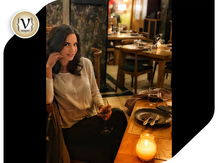 Η πανέμορφη  Κατερίνα Γερονικολού στο Aventador prime meat house