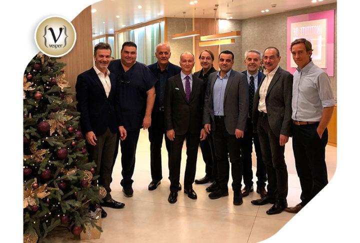 Η ομάδα του Institute of Life στην Χριστουγεννιάτικη γιορτή τους!