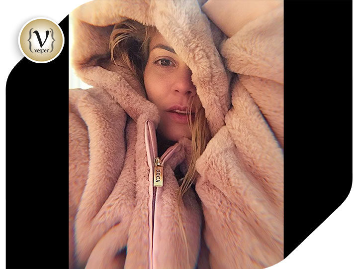 Στιγμές χαλάρωσης και στυλ για την Μαρία Κορινθίου