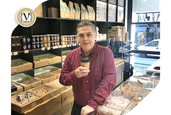 Take Away Coffee από τo κατάστημα Era Nuts στο Κολωνάκι