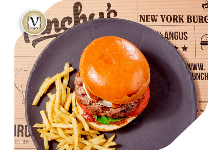 Οι burger lovers λατρεύουν τις premium επιλογές του Munchy's