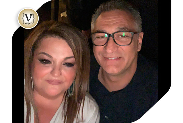 Ο Γιώργος Ντάβλας σε συνάντηση με την κυρία της MAT Fashion Μαριάνθη Μονέδα