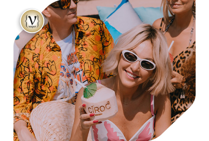 Η Premium Vodka CÎROC ™ γιόρτασε τη συνεργασία με τον ιταλικό οίκο μόδας Moschino σε ένα καλοκαιρινό σκηνικό στην Ίμπιζα