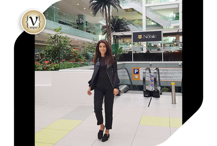 Η Τόνια Σωτηροπούλου στο Athens Metro Mall για βόλτα και ψώνια