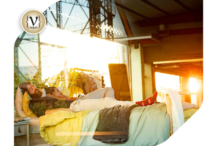 Ιστορίες της Κρεβατοκάμαρας: Πώς η νέα καμπάνια της ΙΚΕΑ έγινε έμπνευση για μια πρωτότυπη θεατρική παράσταση.