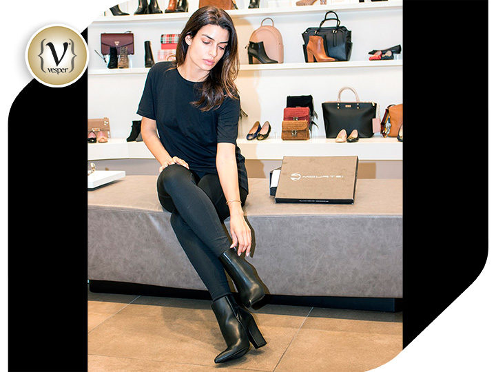 Η Τόνια Σωτηροπούλου για αγορές στο κέντρο της Αθήνας