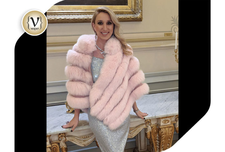 Η Έλενα Ντάβλα σε λαμπερό gala στη Μεγάλη Βρετανία