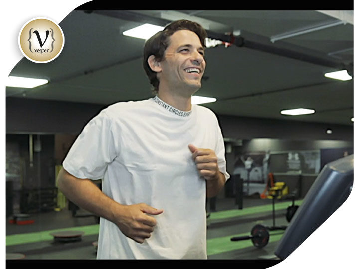 O Αποστόλης Τότσικας απαντά σε 10 'προσωπικές' ερωτήσεις