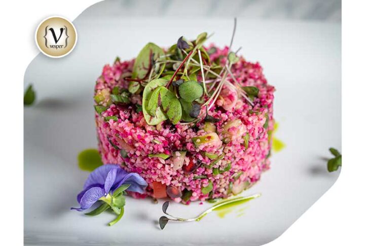 Το Deli Very by Ecali Club φέρνει τη γαστρονομία στην πόρτα σας.