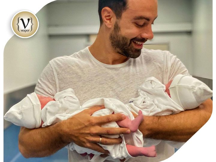 Τανιμανίδης Family: Αποχαιρέτησαν το μαιευτήριο με την γλυκιά μανούλα να δημοσιεύει την πρώτη της φωτογραφία αγκαλιά με τις κορούλες της!