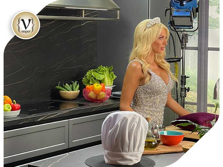 Κωνσταντίνα Σπυροπούλου: «Κάτι Ξαναψήνεται» στο κατάστημα της Gruppo Cucine